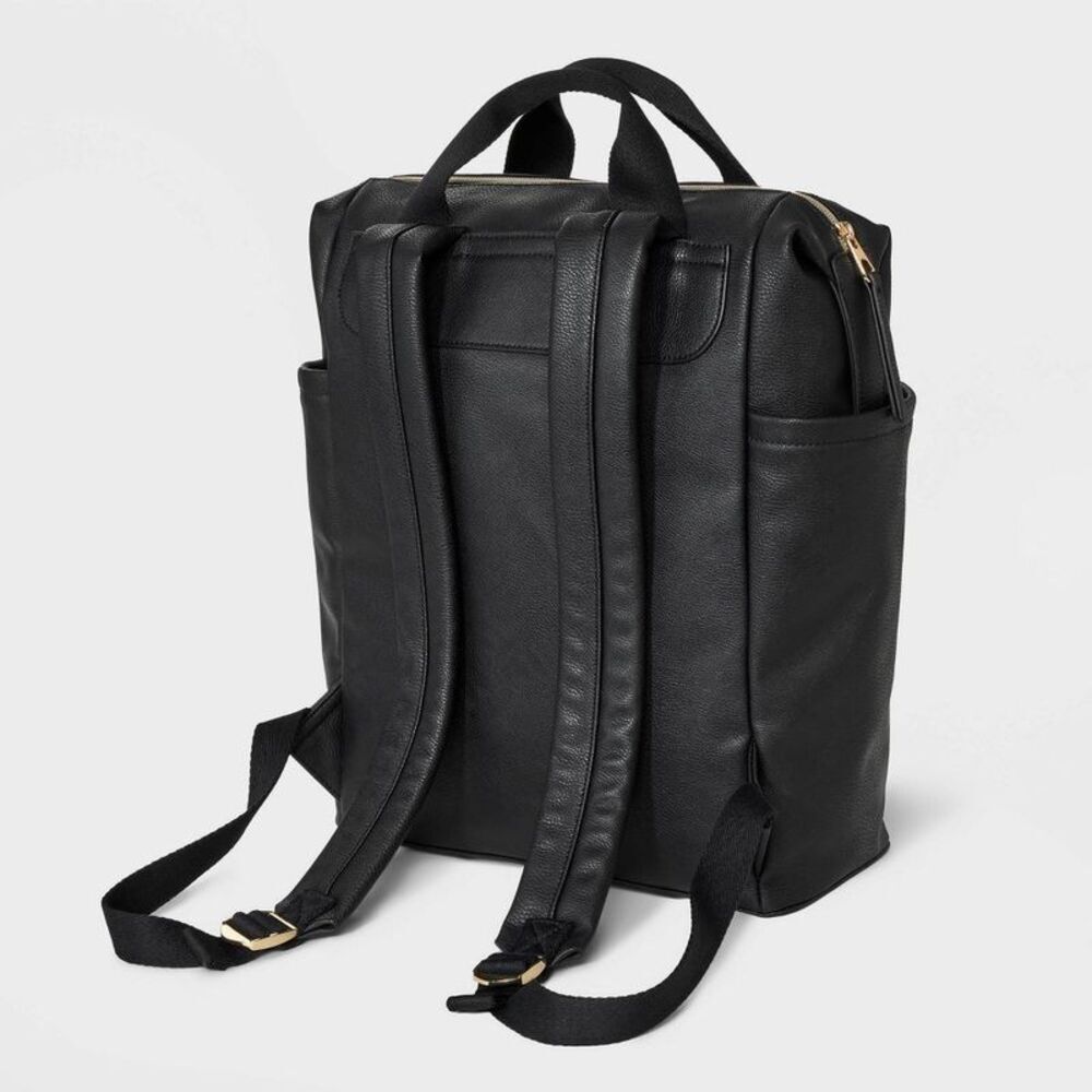 Open Box - Universal Thread - Square Convertible Backpack - Universal Black - Picture 3 of 4